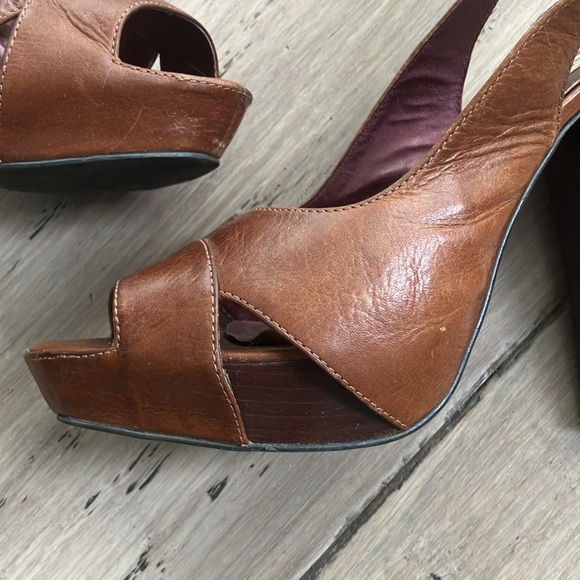 Steve Madden X Revolve leather Cognac platform sling back heels 8 - Picture 7 of 12